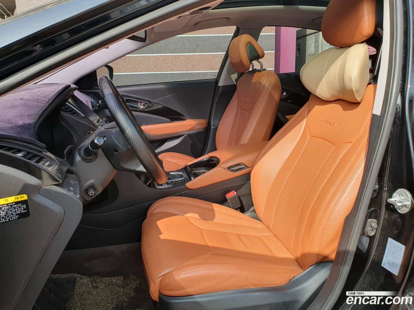 Grandeur Hyundai 2015.9-OUTER-005