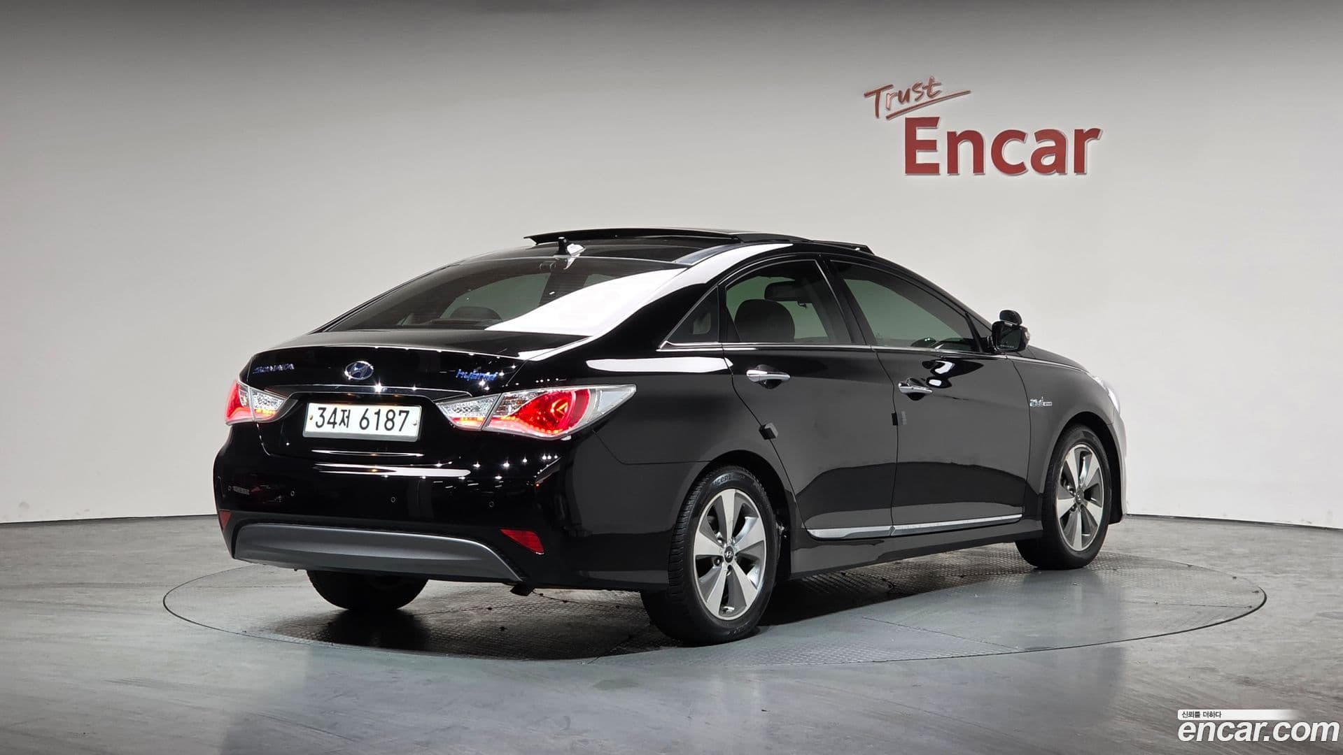 Main__Slider__Photo:Sonata Hyundai 2012.5-1