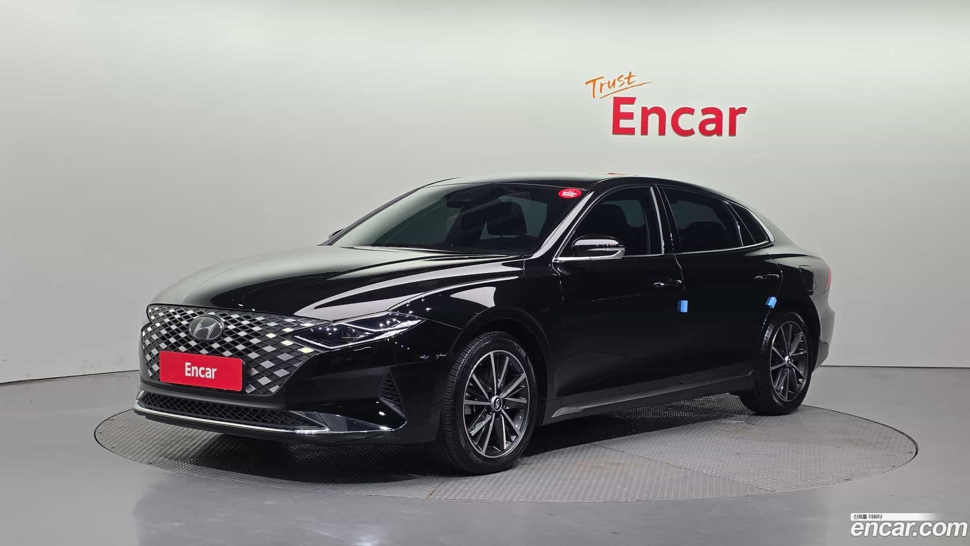 Grandeur Hyundai 2022.4-OUTER-001