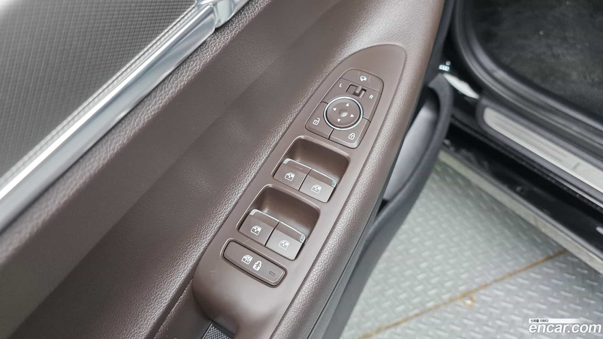 Grandeur Hyundai 2022.4-OPTION-017