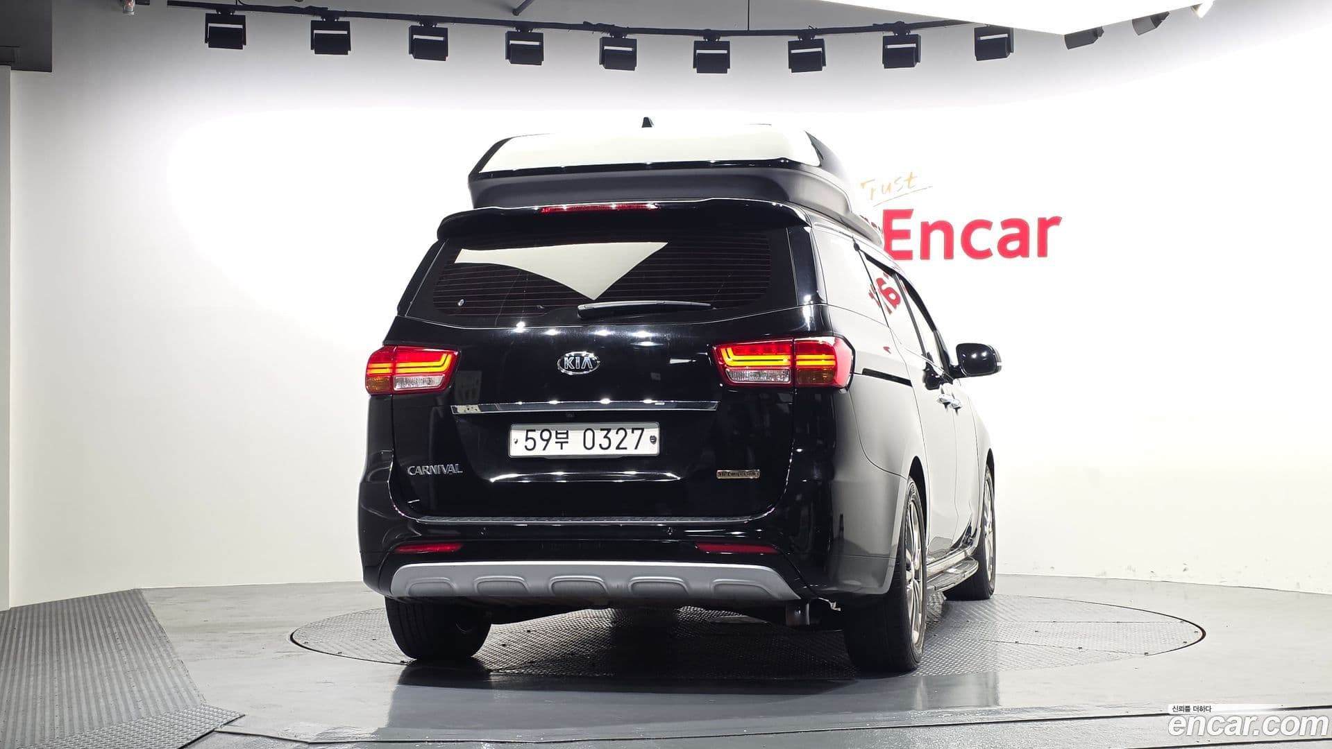 Main__Slider__Photo:Canival Kia 2016.7-3