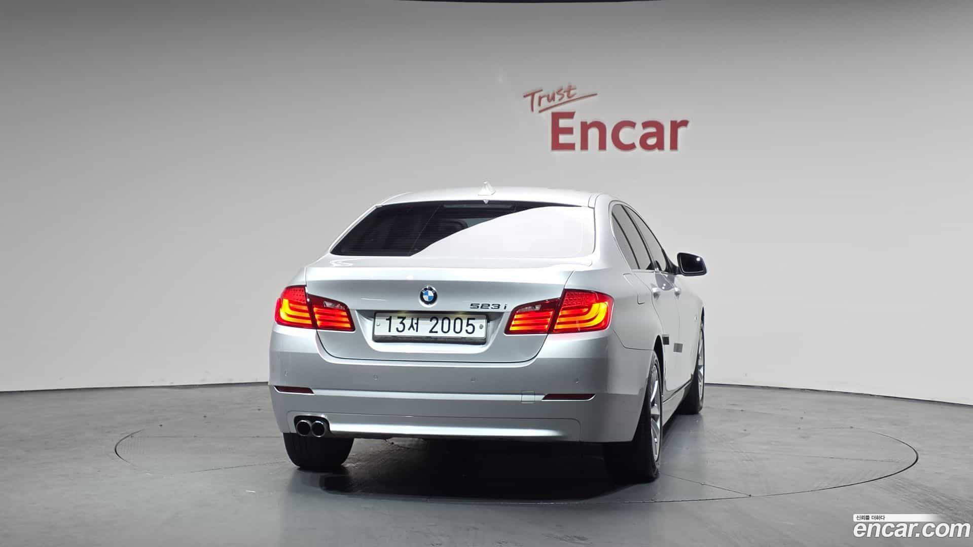 5-Series BMW 2010.3-OUTER-004