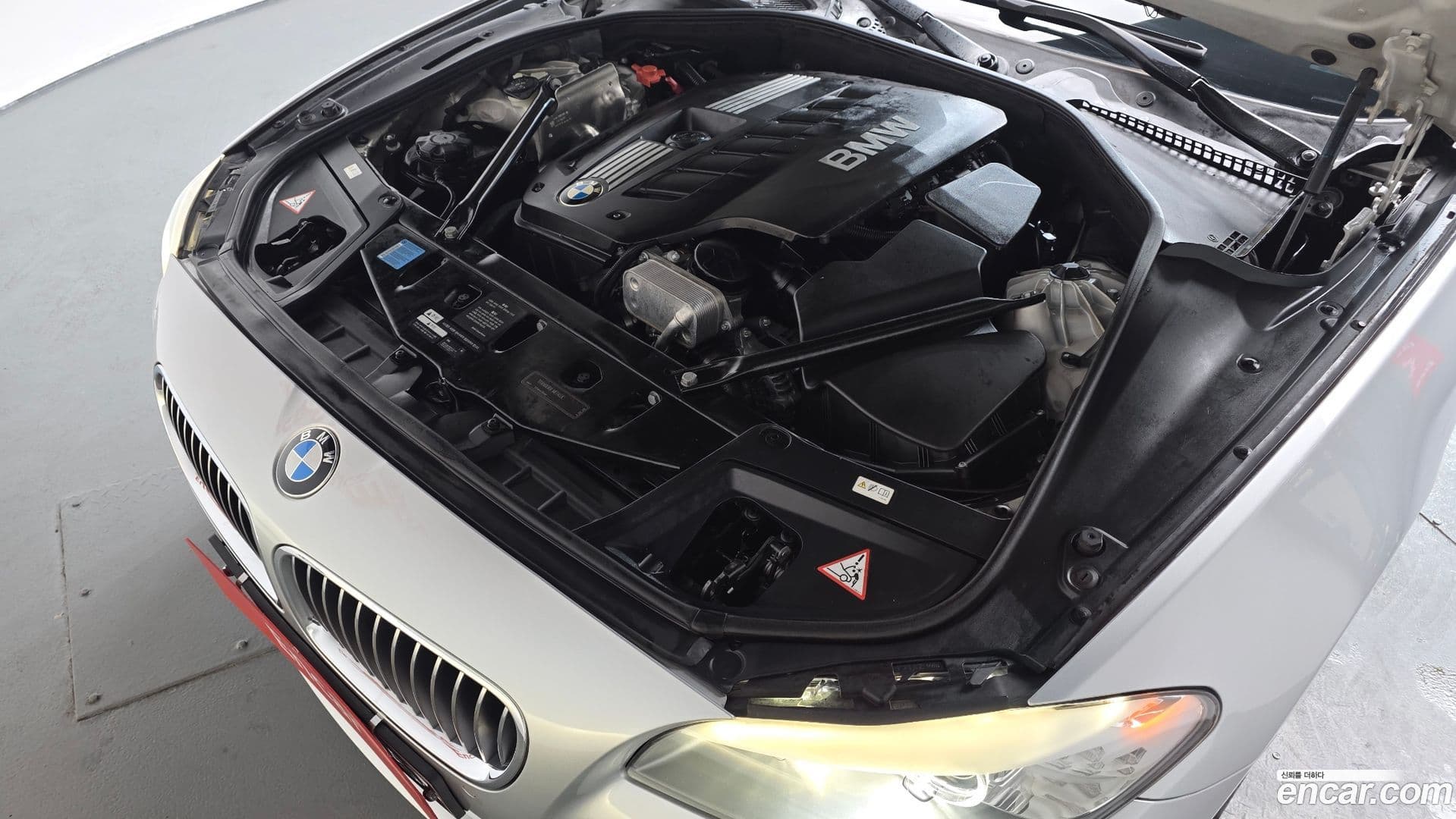 Main__Slider__Photo:5-Series BMW 2010.3-5