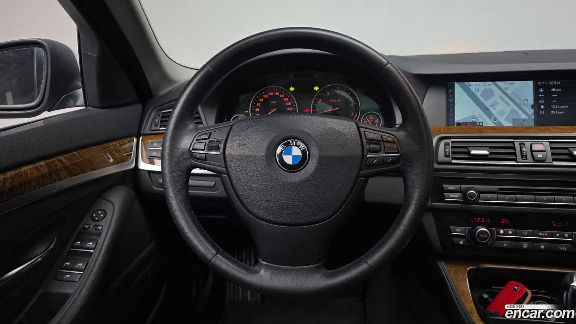 5-Series BMW 2010.3-OPTION-017