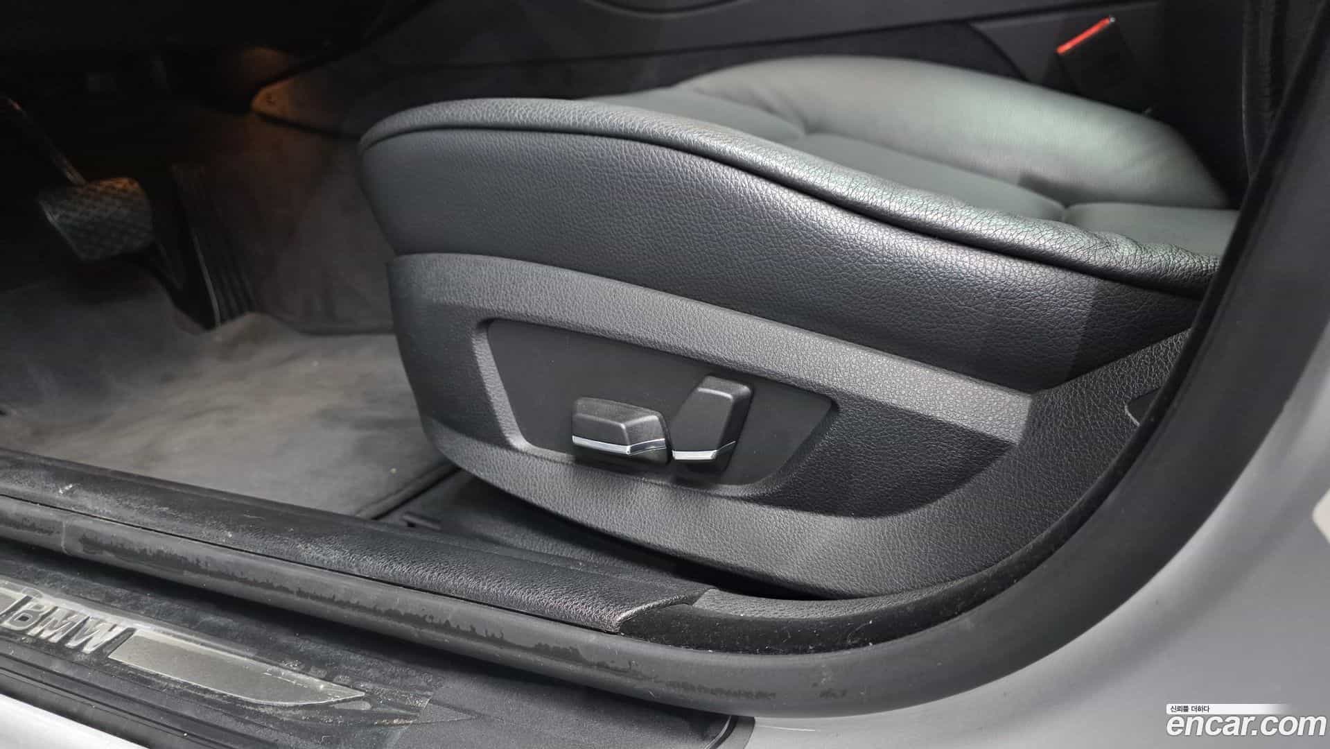 5-Series BMW 2010.3-OPTION-022