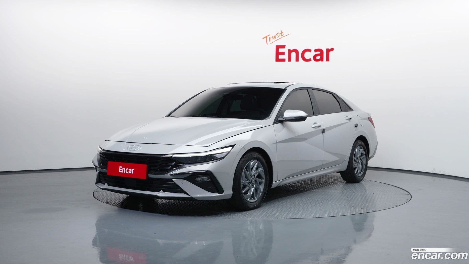 Main__Slider__Photo:AVANTE Hyundai 2024.6-0