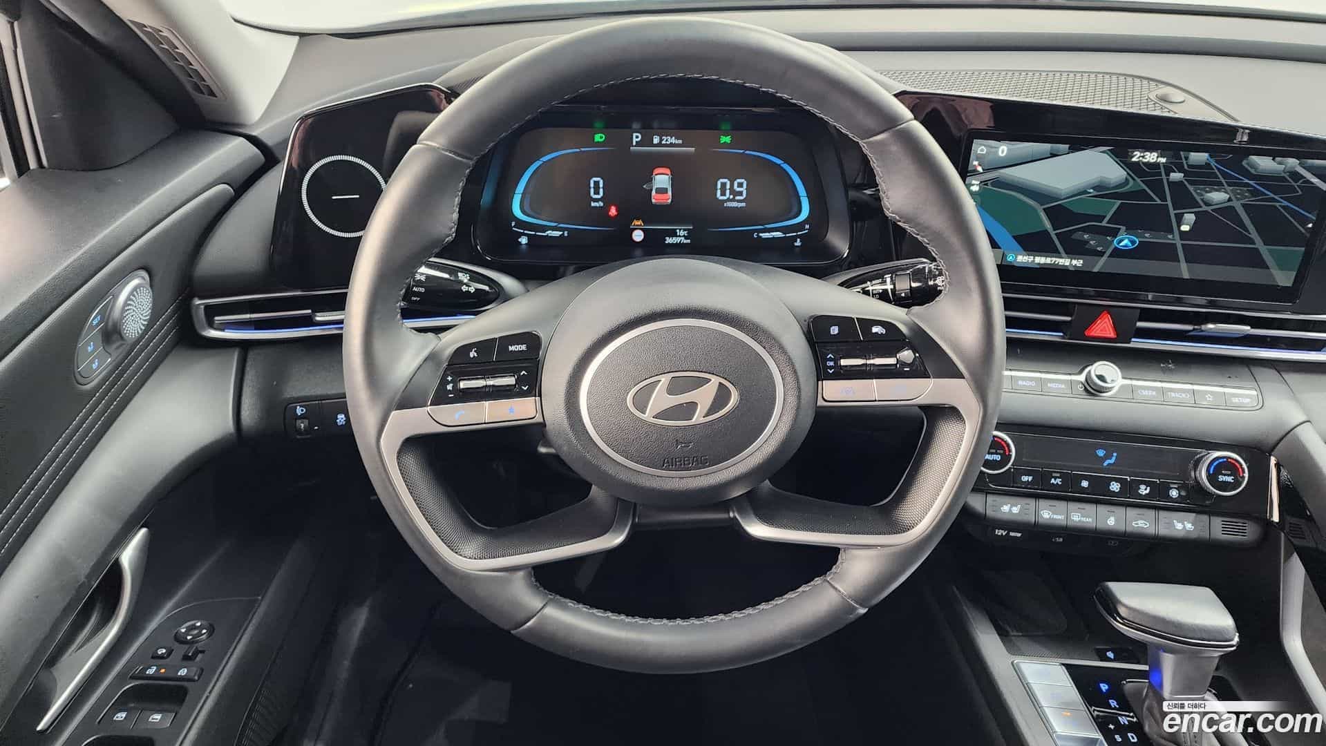 AVANTE Hyundai 2024.6-OPTION-017