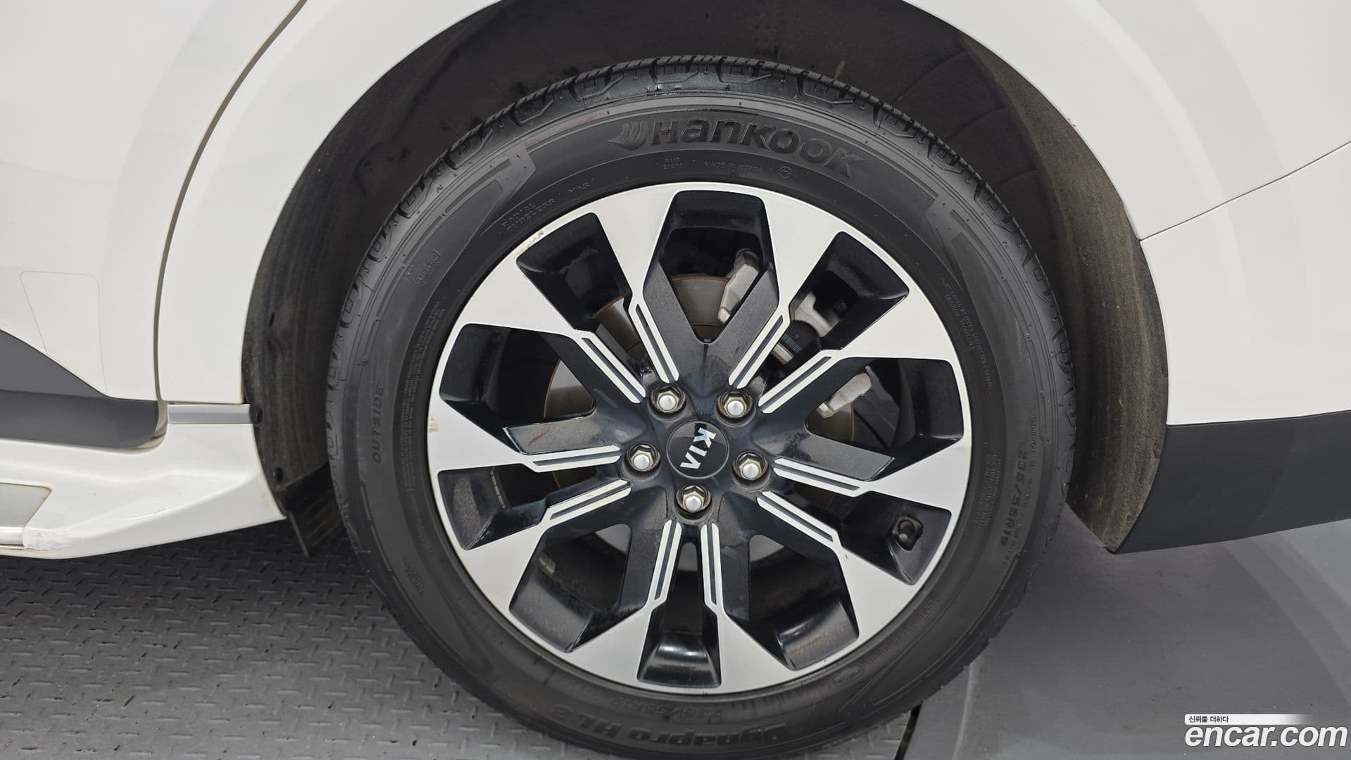 Main__Slider__Photo:Canival Kia 2021.1-4