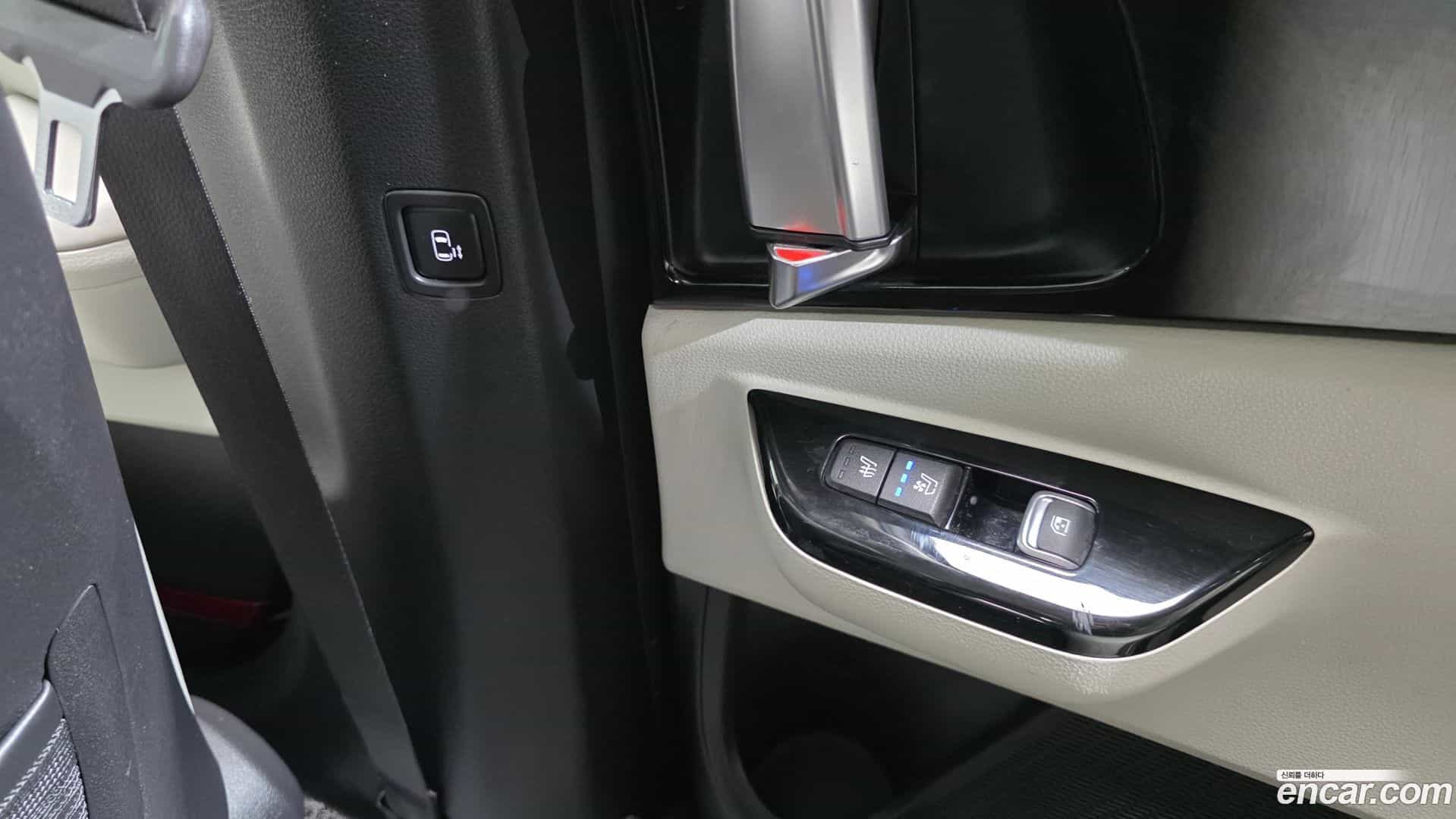 Canival Kia 2021.1-OPTION-021