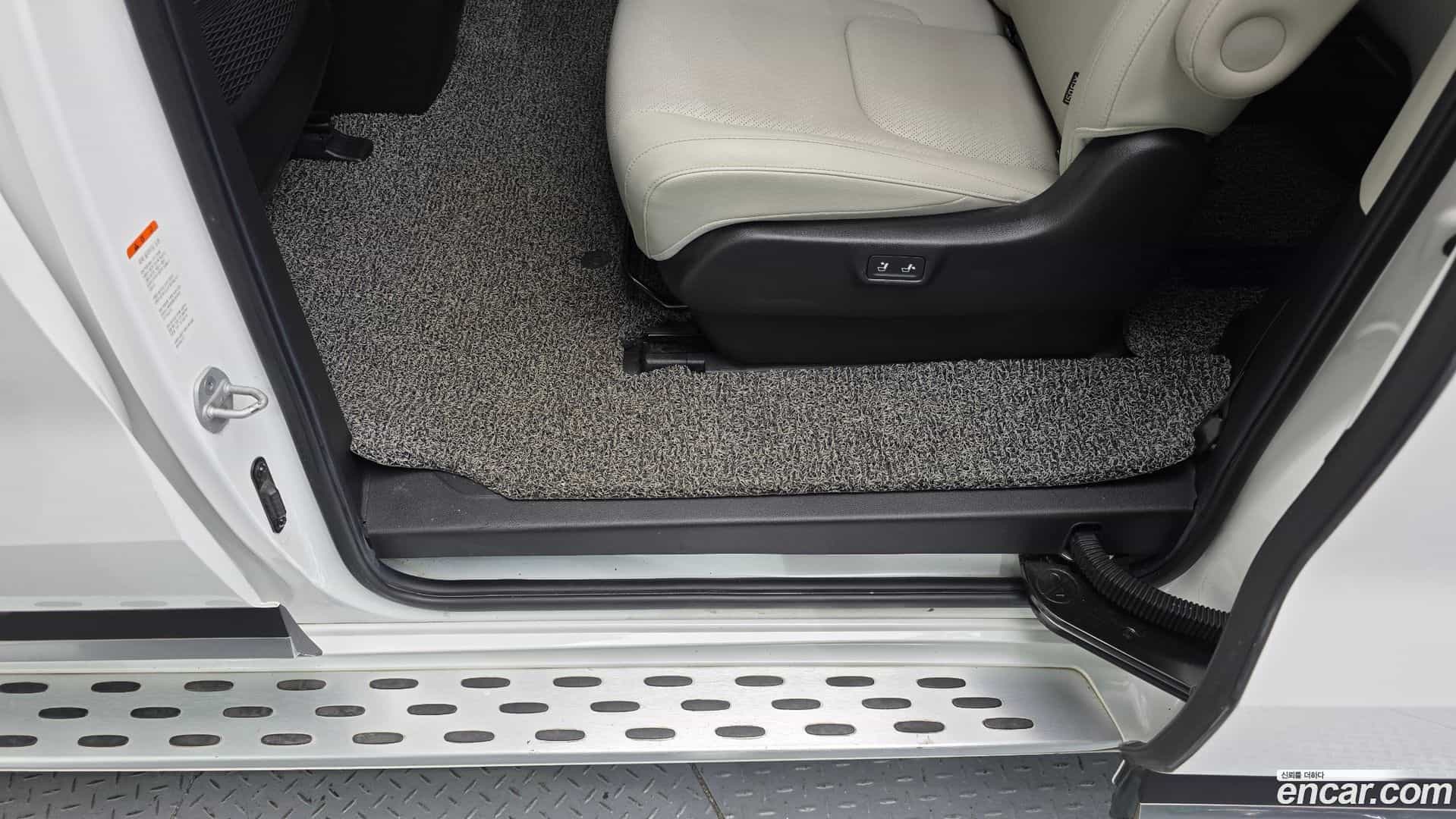 Canival Kia 2021.1-OPTION-023