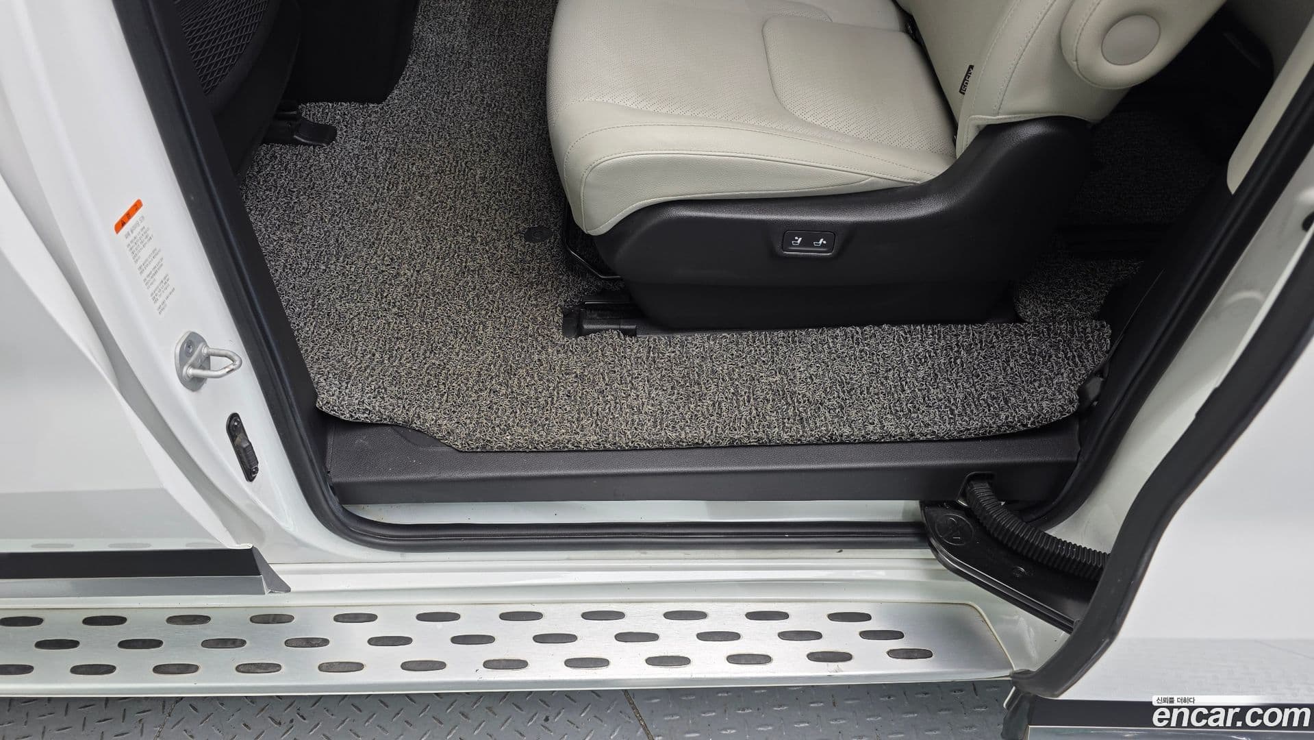 Main__Slider__Photo:Canival Kia 2021.1-18