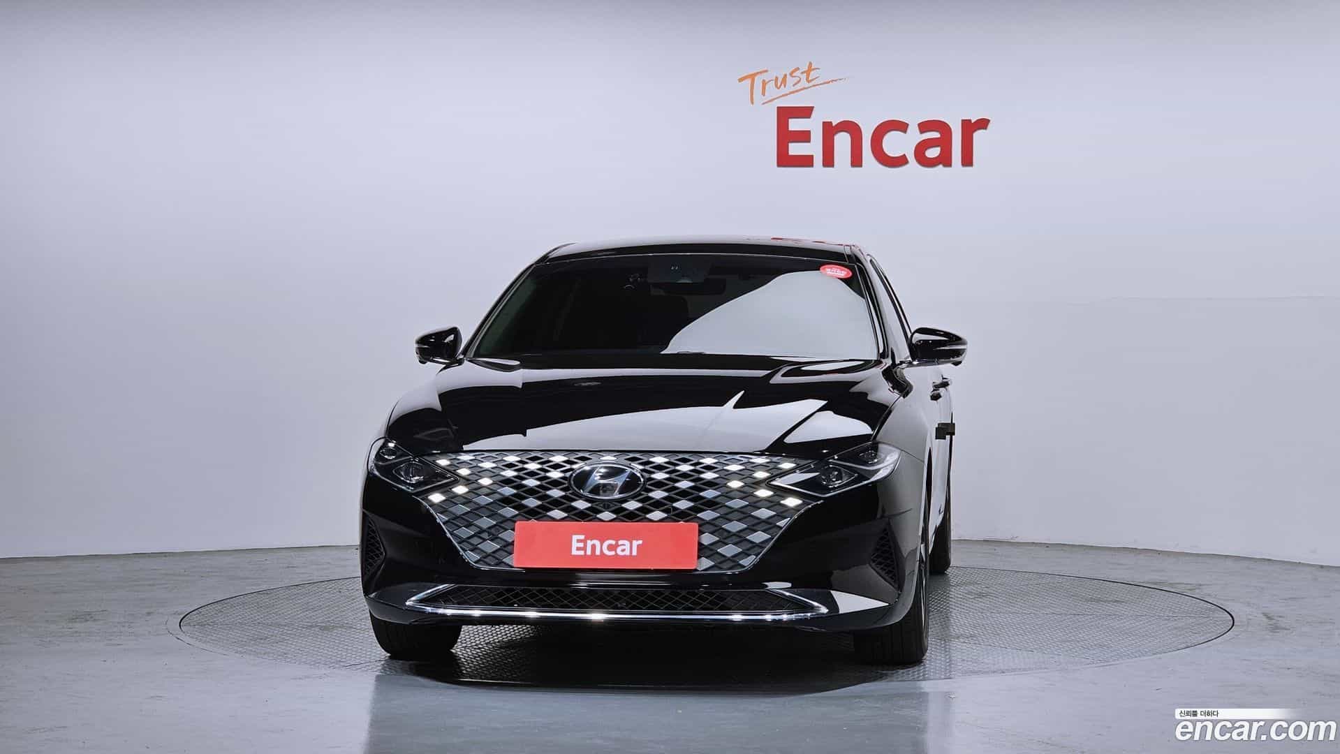 Grandeur Hyundai 2021.6-OUTER-003