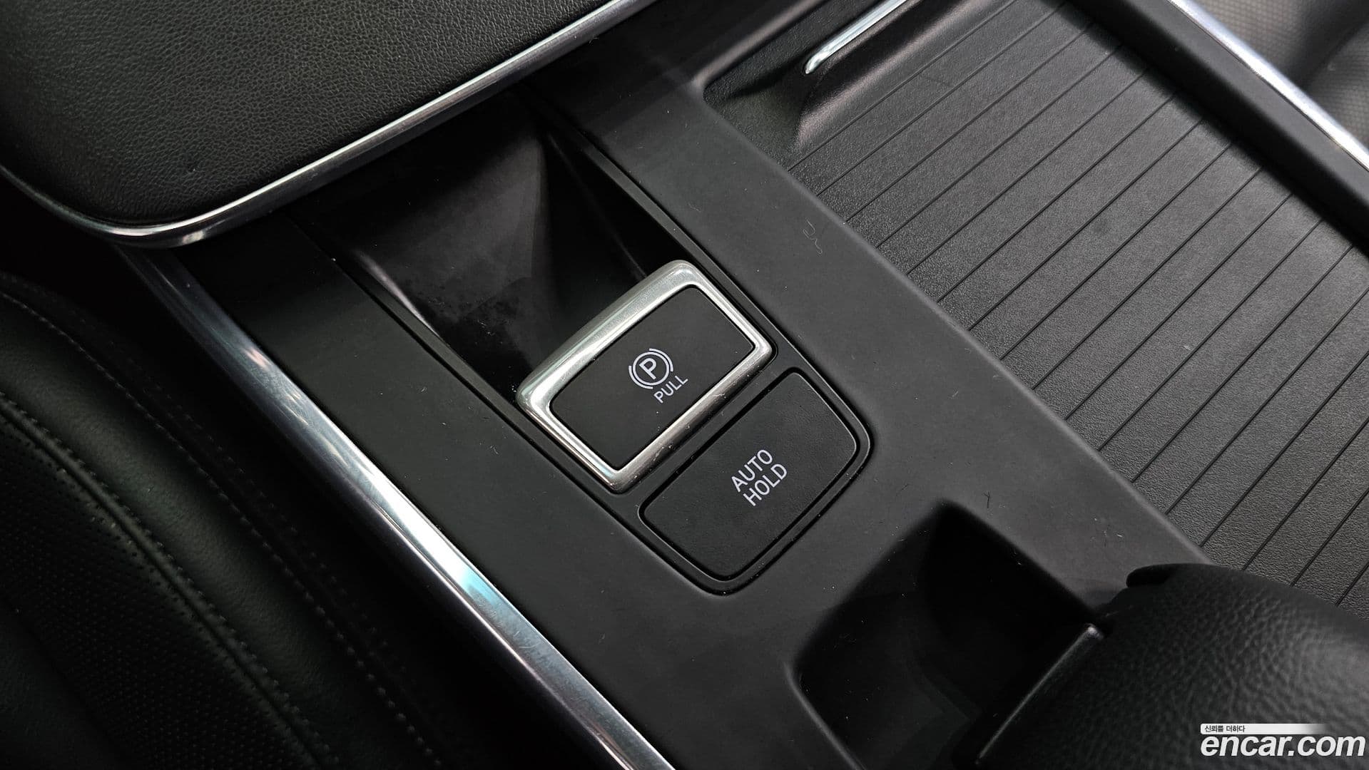 Main__Slider__Photo:Grandeur Hyundai 2021.6-16