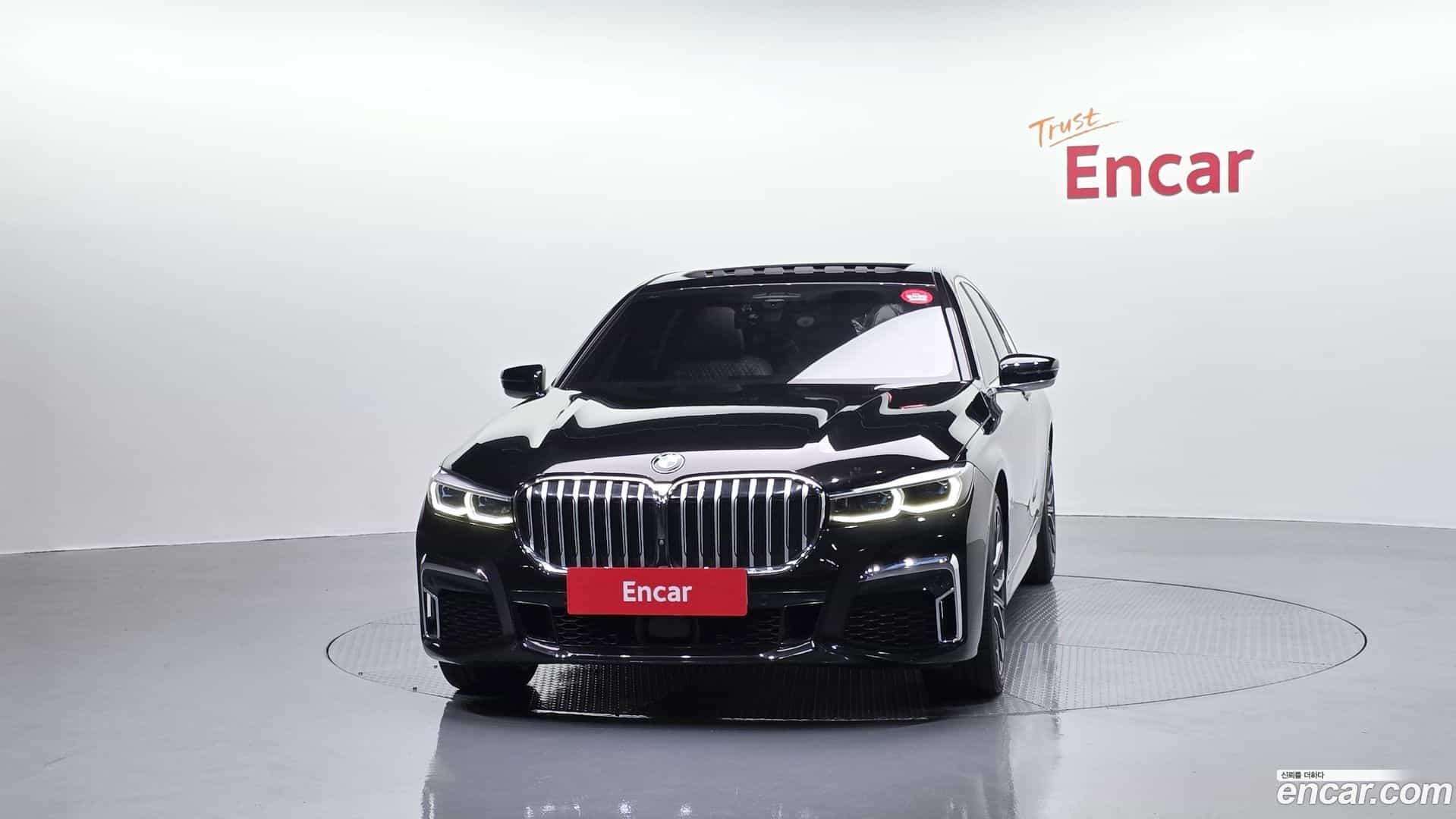 7-Series BMW 2019.8-OUTER-004