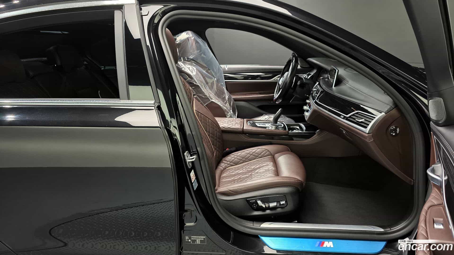 7-Series BMW 2019.8-INNER-007