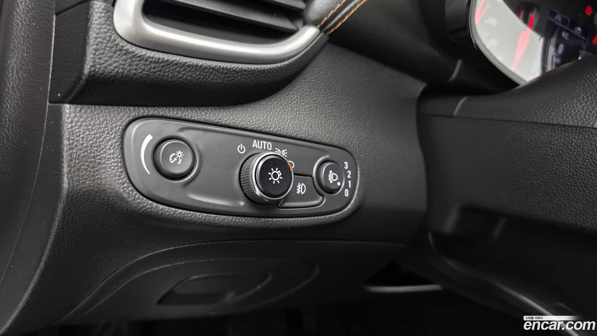 Trax ChevroletGMDaewoo 2019.2-OPTION-020