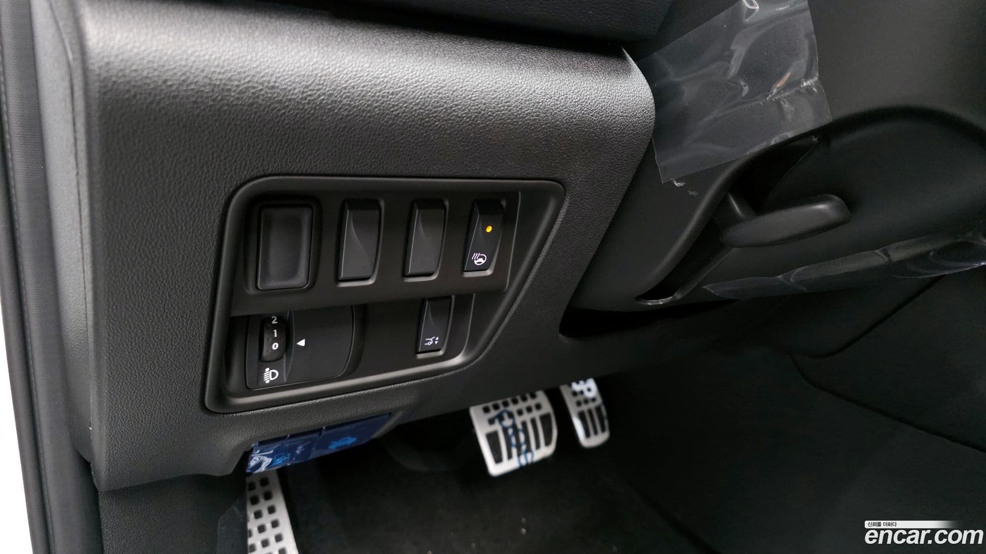 Main__Slider__Photo:QM6 Renault-KoreaSamsung 2026.0-14