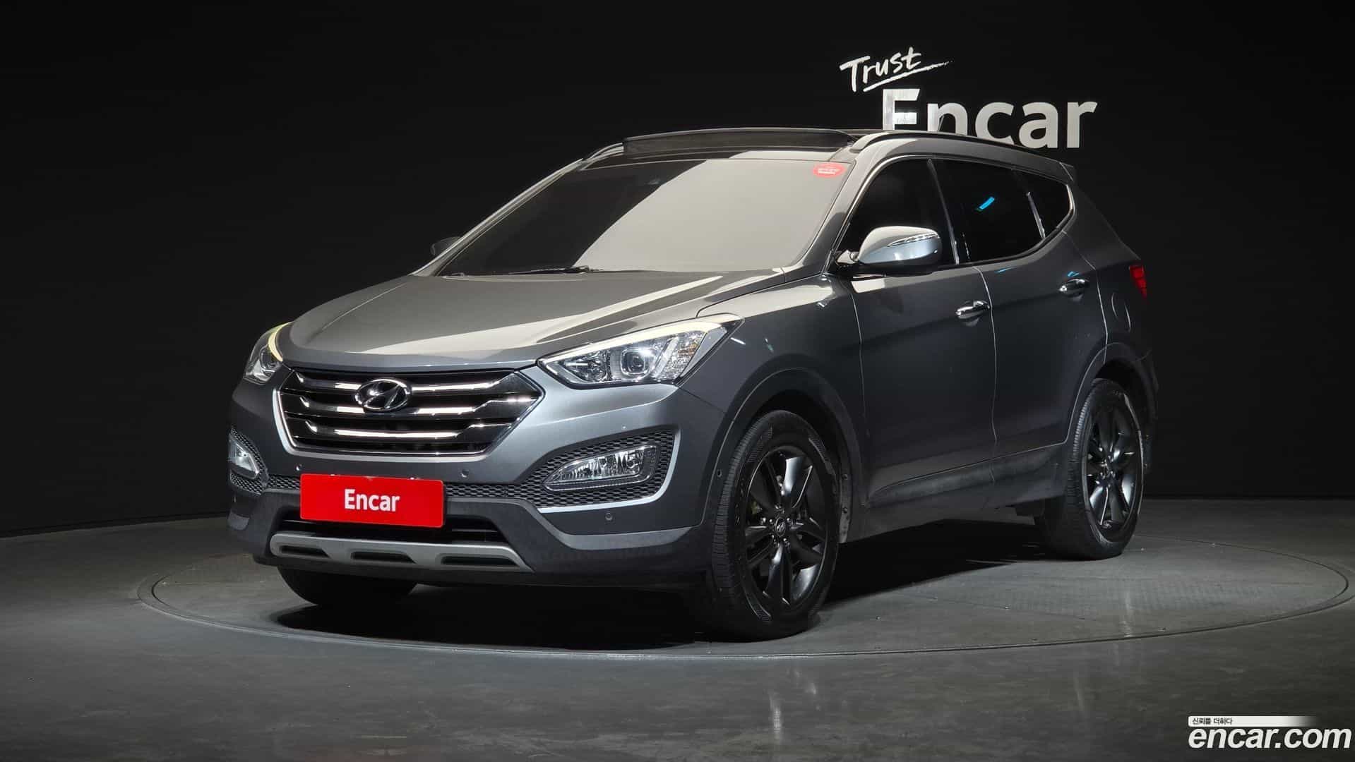 Santafe Hyundai 2012.10-OUTER-001