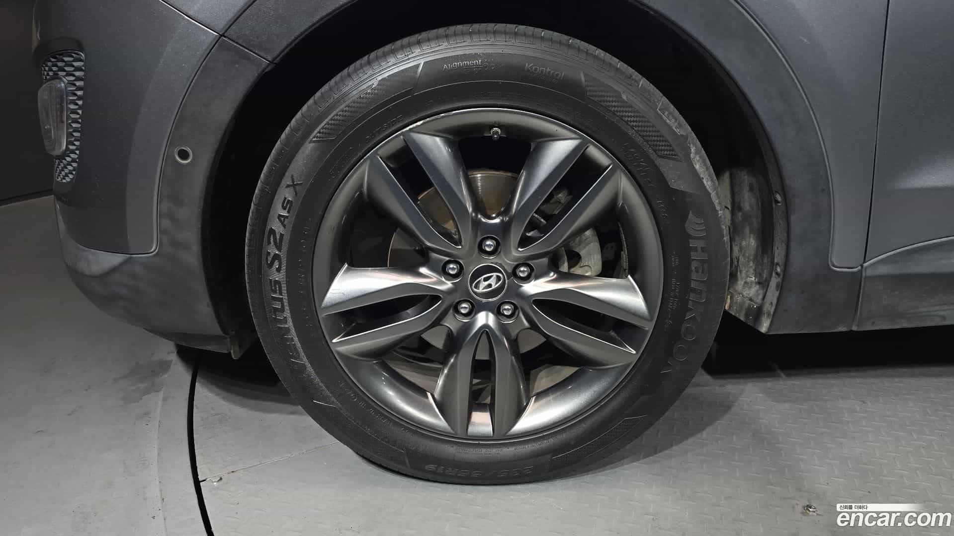 Santafe Hyundai 2012.10-OUTER-005