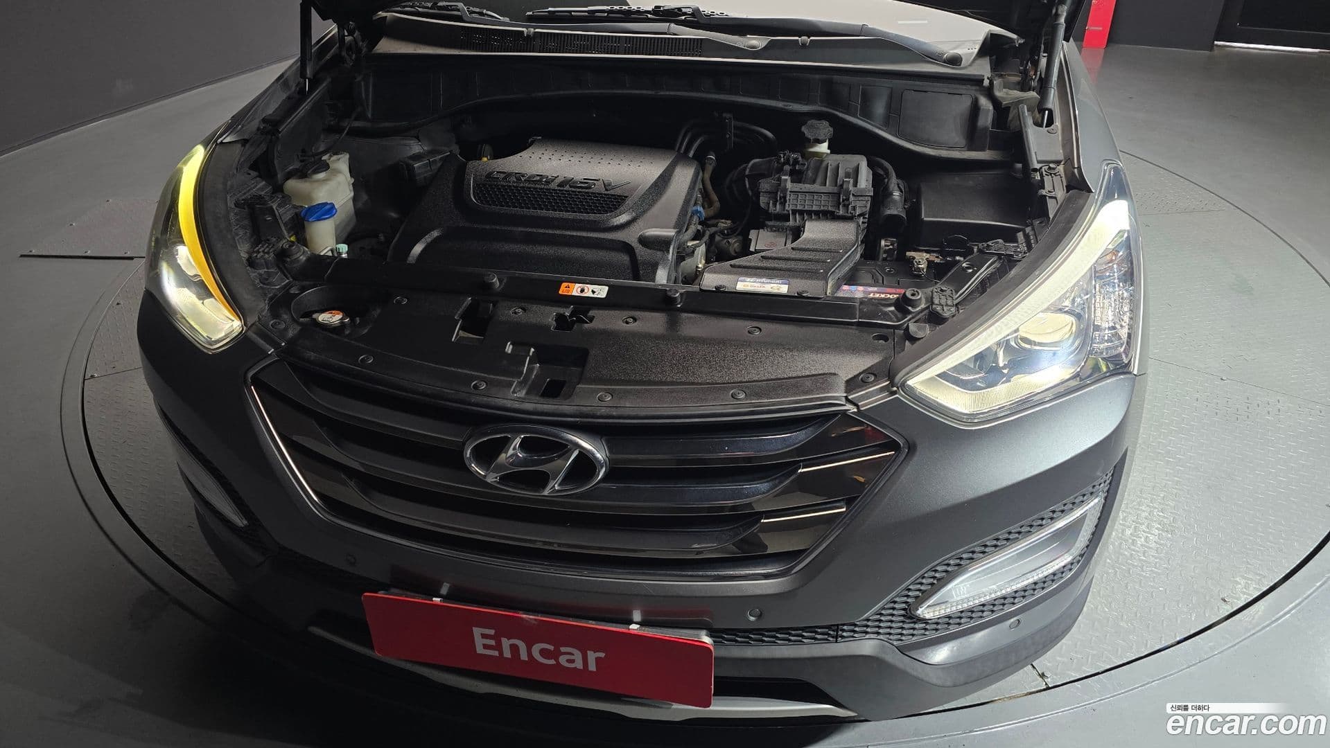 Main__Slider__Photo:Santafe Hyundai 2012.10-5