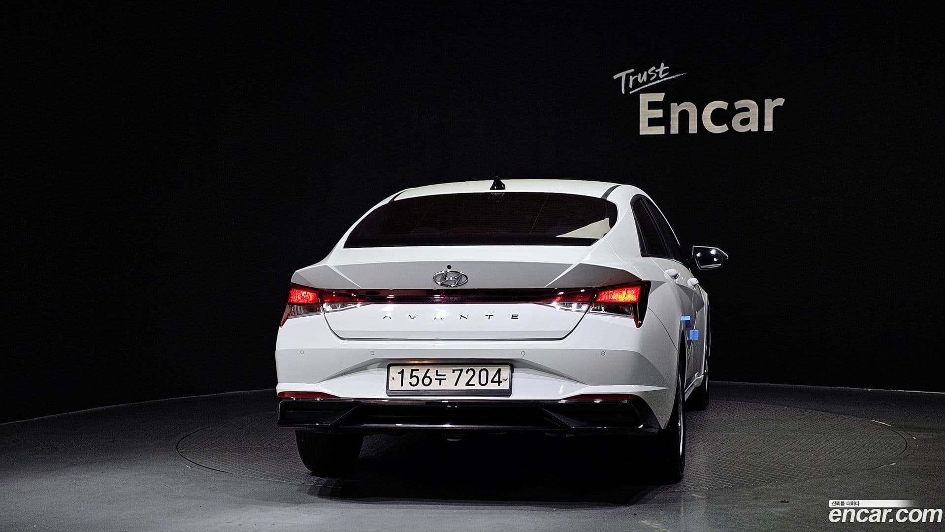 Main__Slider__Photo:AVANTE Hyundai 2021.7-3