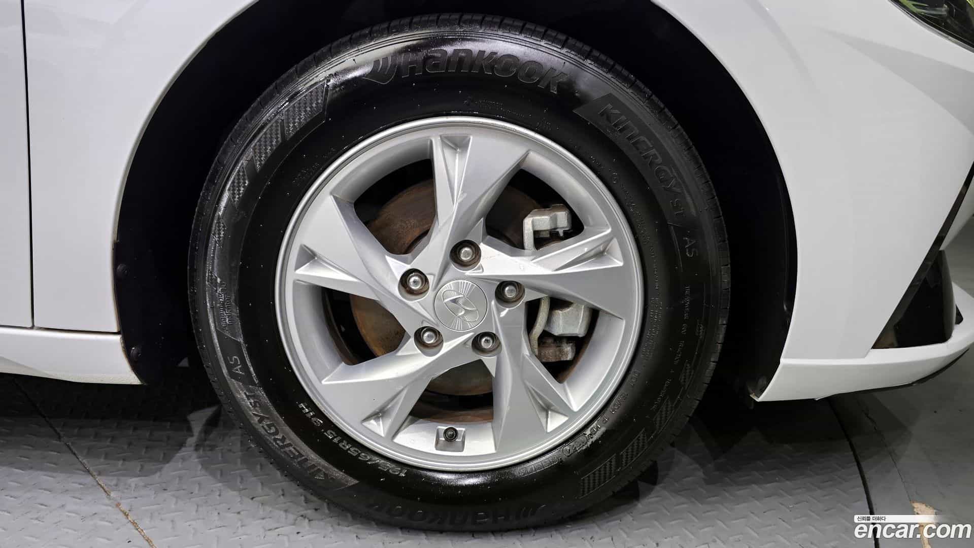 AVANTE Hyundai 2021.7-OUTER-005