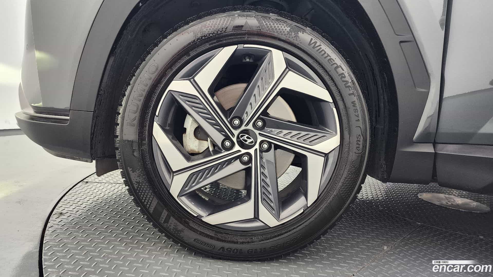 Tucson Hyundai 2021.1-INNER-007