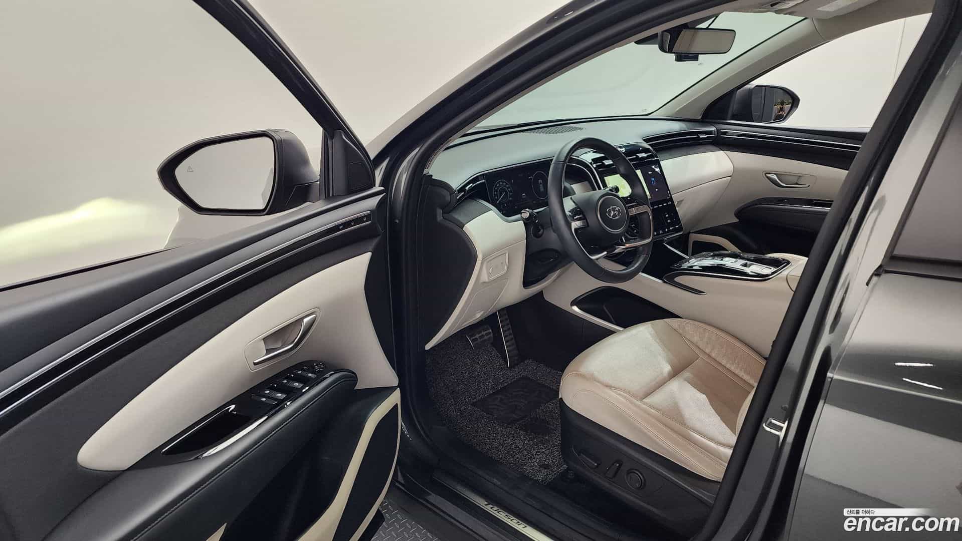 Tucson Hyundai 2021.1-INNER-010