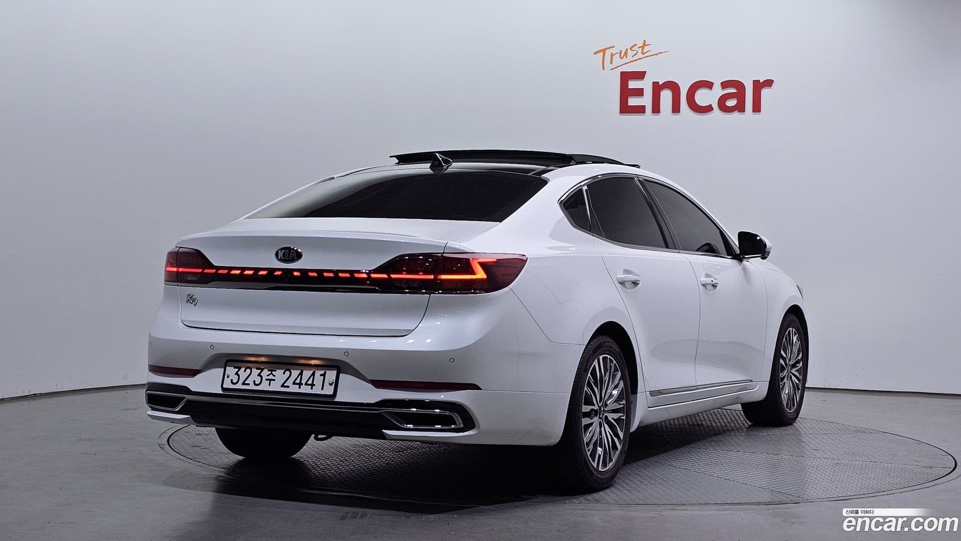 Main__Slider__Photo:K7 Kia 2019.7-1