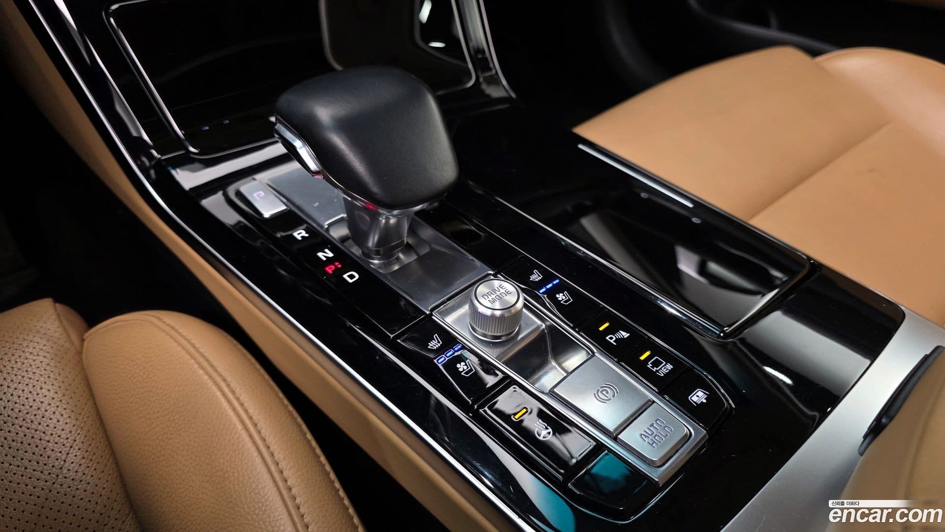 Main__Slider__Photo:K7 Kia 2019.7-8