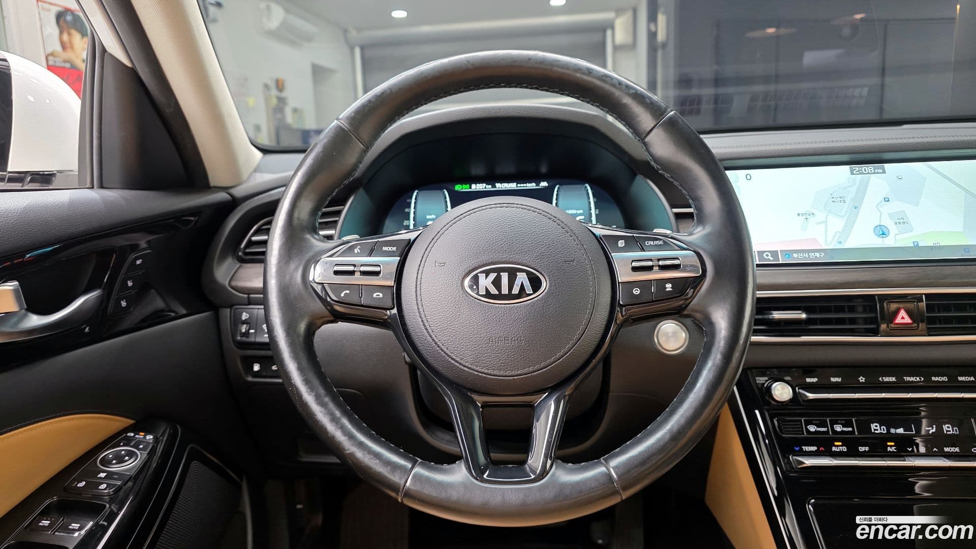 Main__Slider__Photo:K7 Kia 2019.7-12