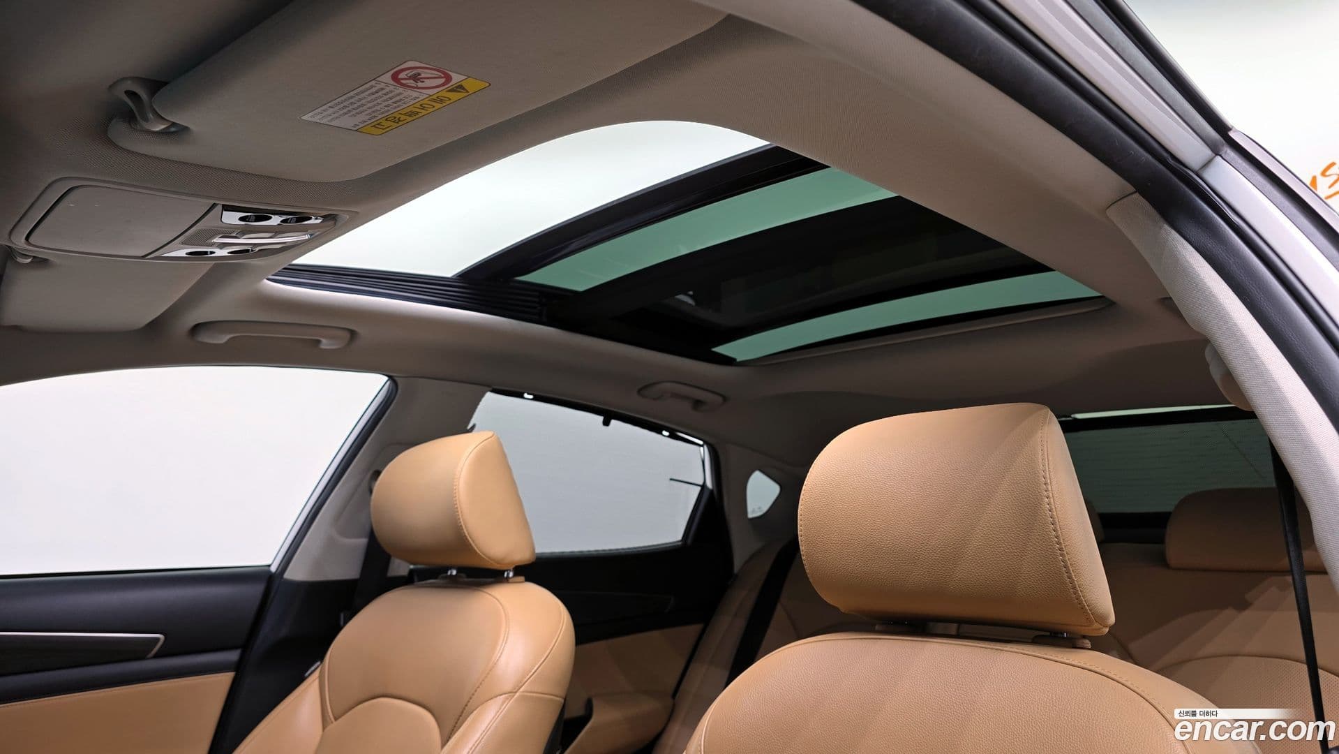 Main__Slider__Photo:K7 Kia 2019.7-18