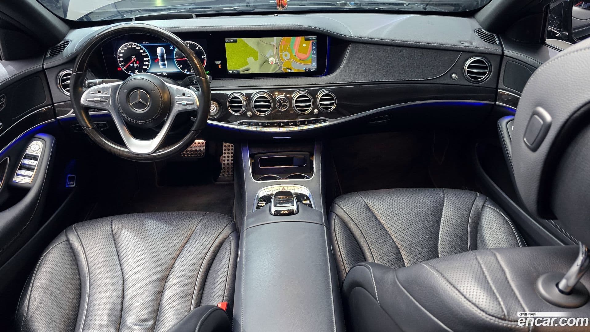 Main__Slider__Photo:S-Class Mercedes-Benz 2020.5-6