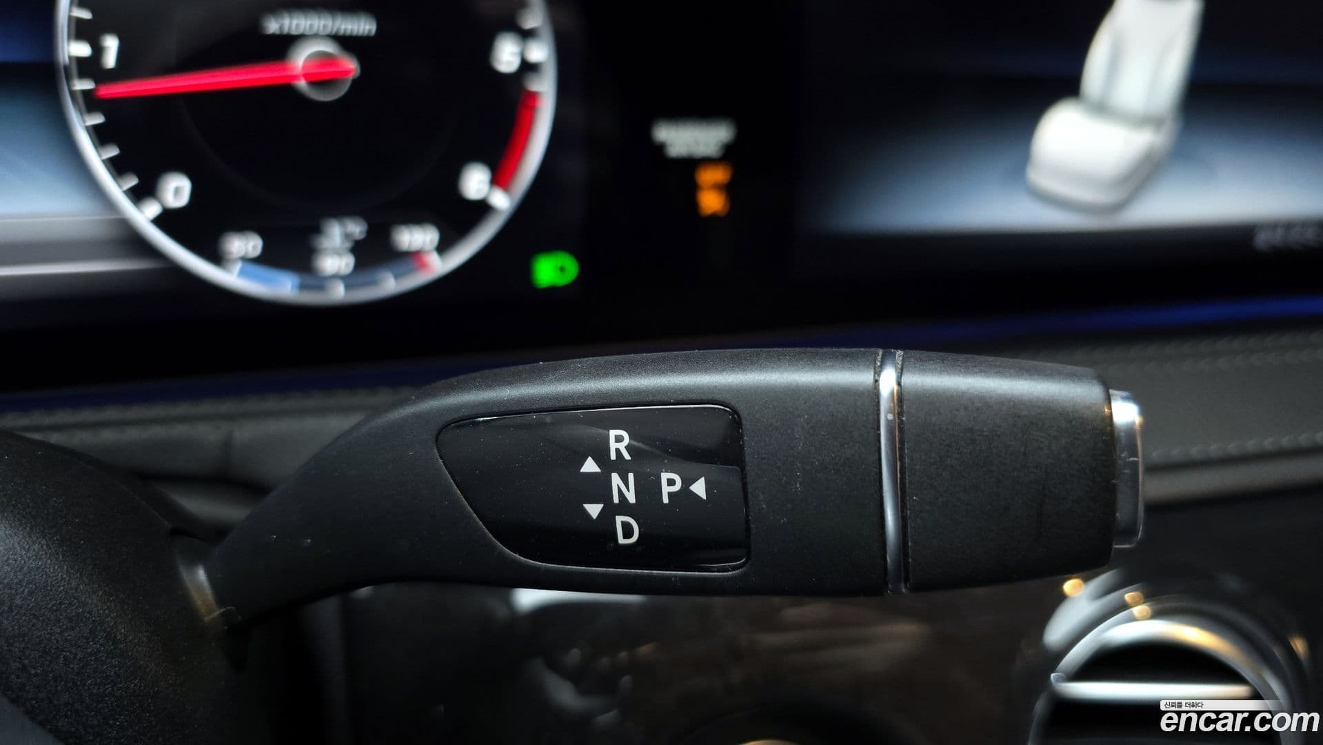 Main__Slider__Photo:S-Class Mercedes-Benz 2020.5-8