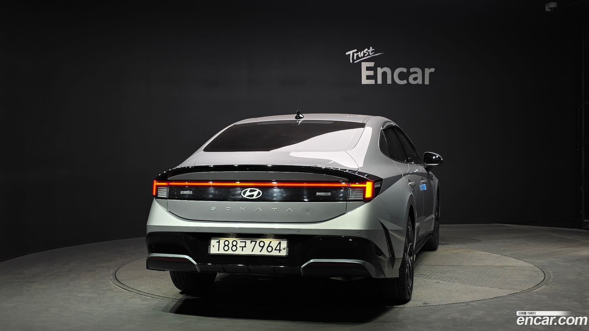 Main__Slider__Photo:Sonata Hyundai 2024.10-3