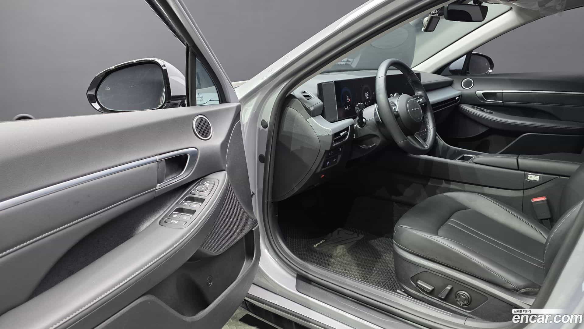 Sonata Hyundai 2024.10-INNER-010