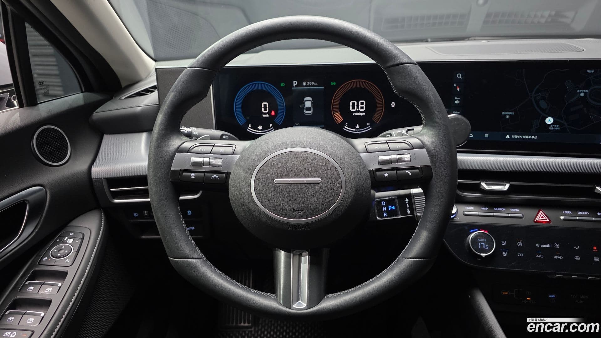 Main__Slider__Photo:Sonata Hyundai 2024.10-12