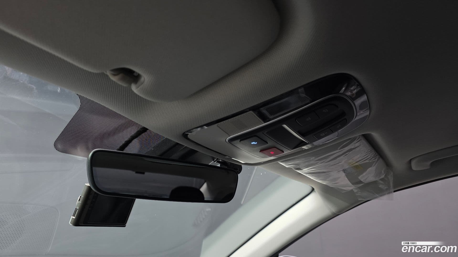 Main__Slider__Photo:Sonata Hyundai 2024.10-16