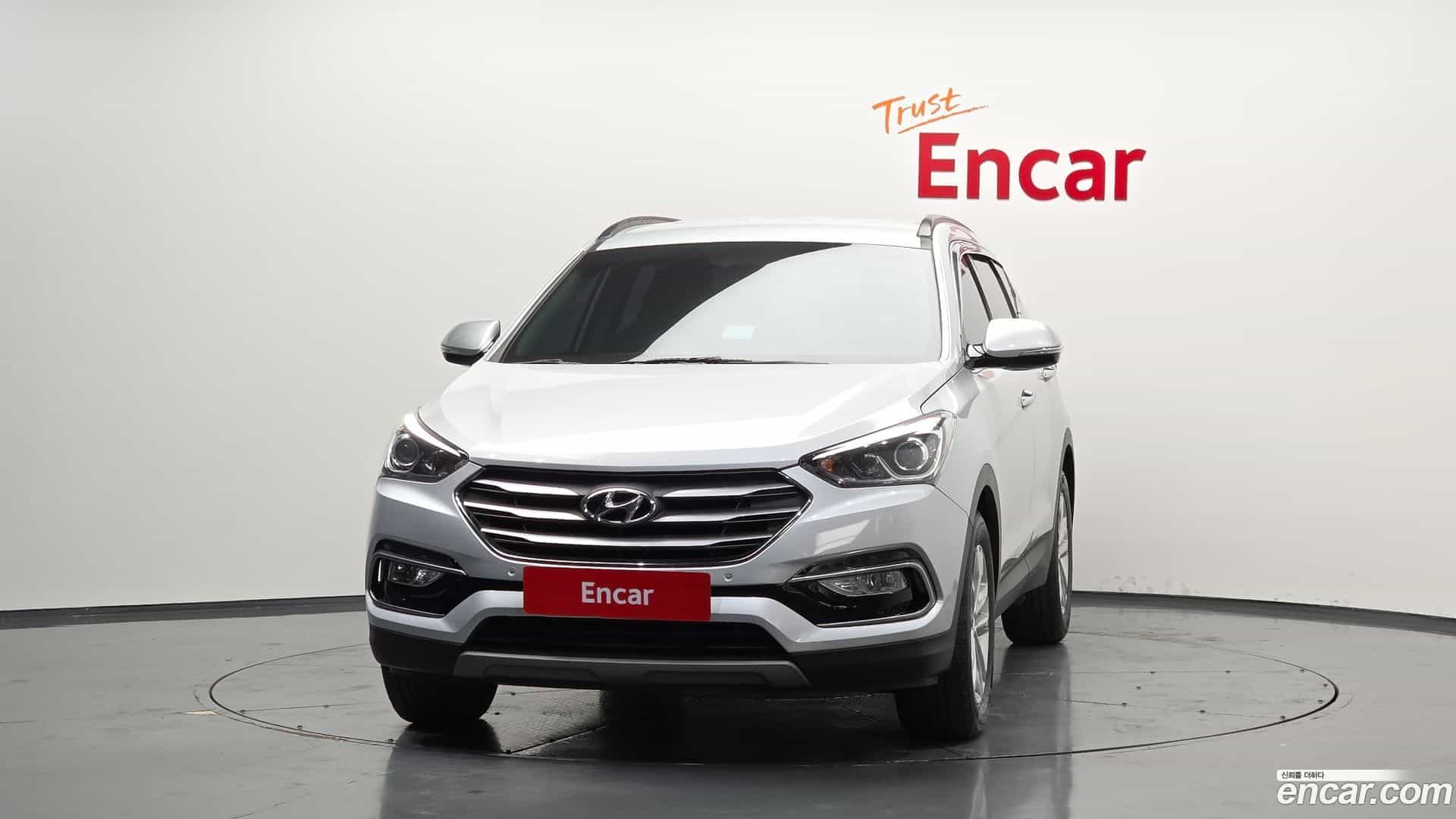 Santafe Hyundai 2017.1-OUTER-003