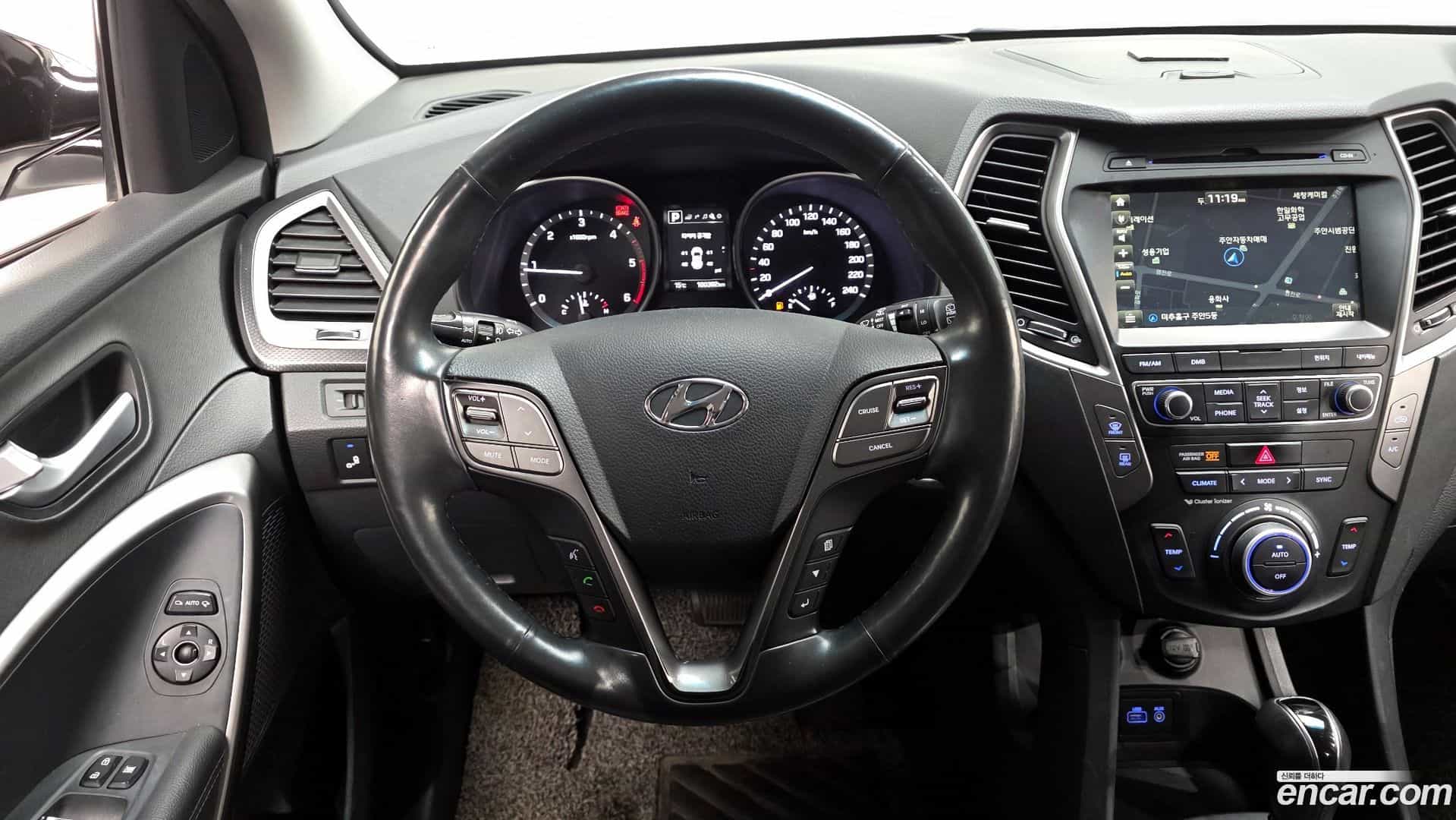 Santafe Hyundai 2017.1-OPTION-017