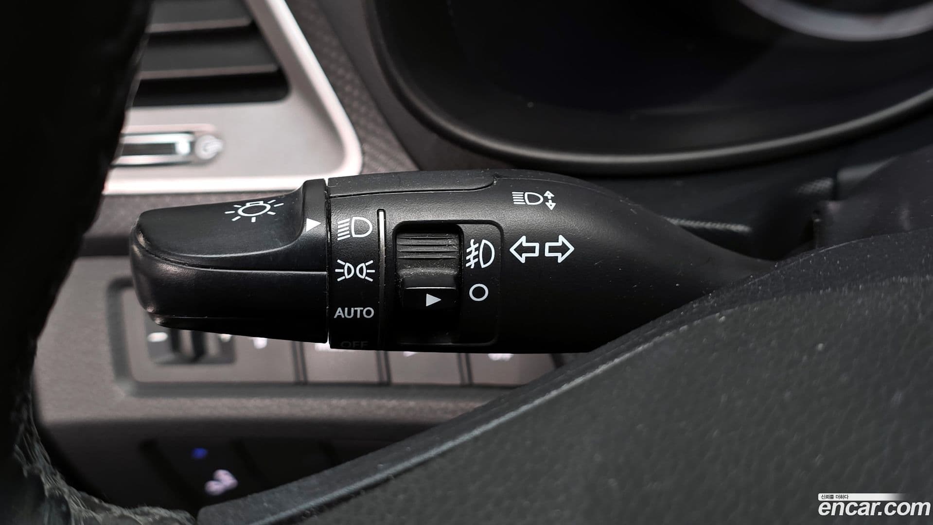 Main__Slider__Photo:Santafe Hyundai 2017.1-15