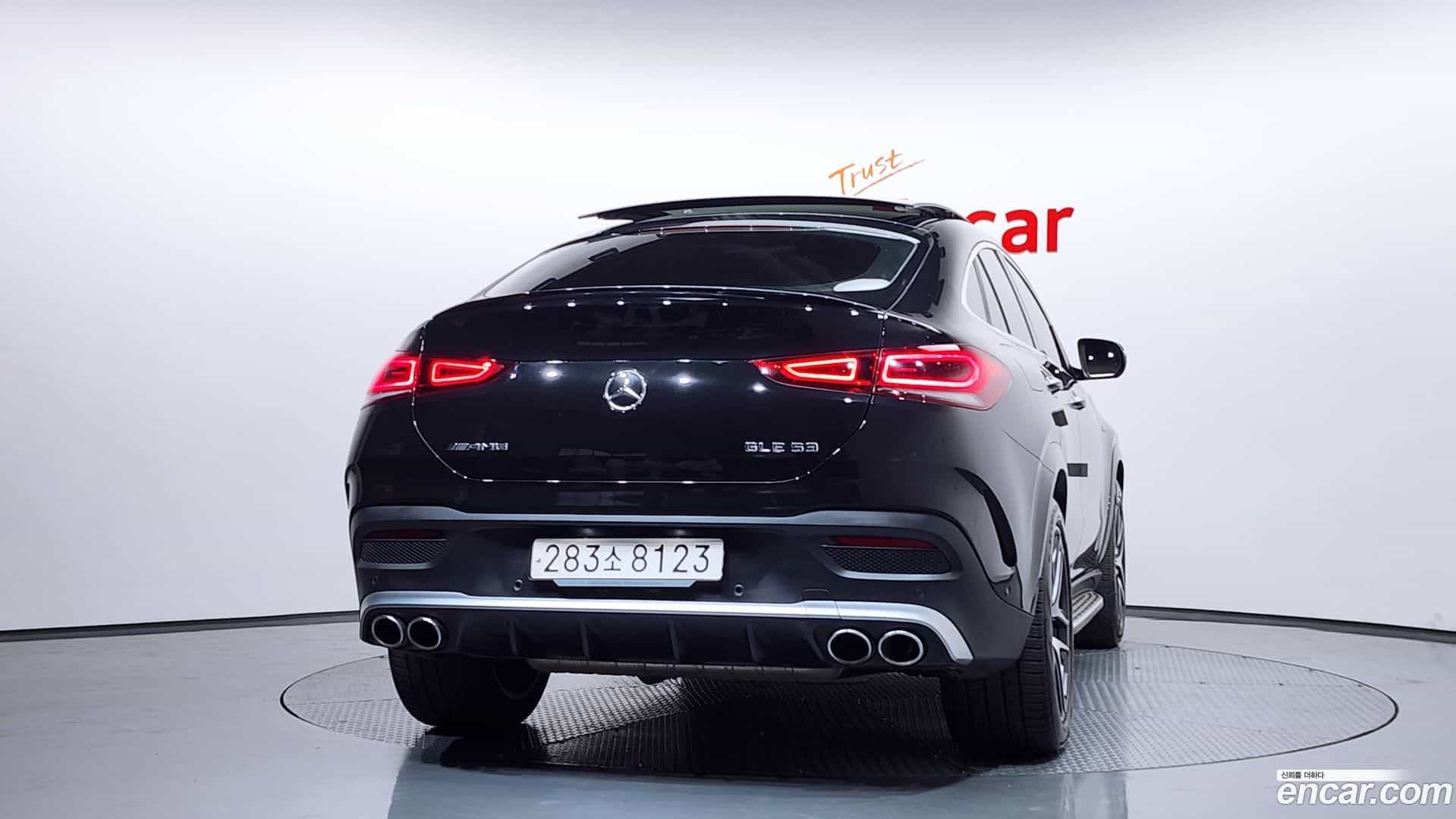 GLE-Class Mercedes-Benz 2023.4-OUTER-004