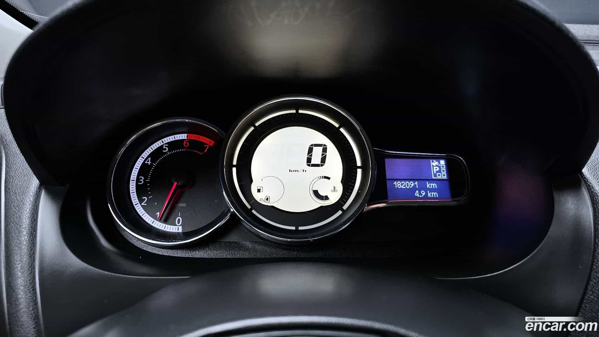 SM3 Renault-KoreaSamsung 2016.0-INNER-008