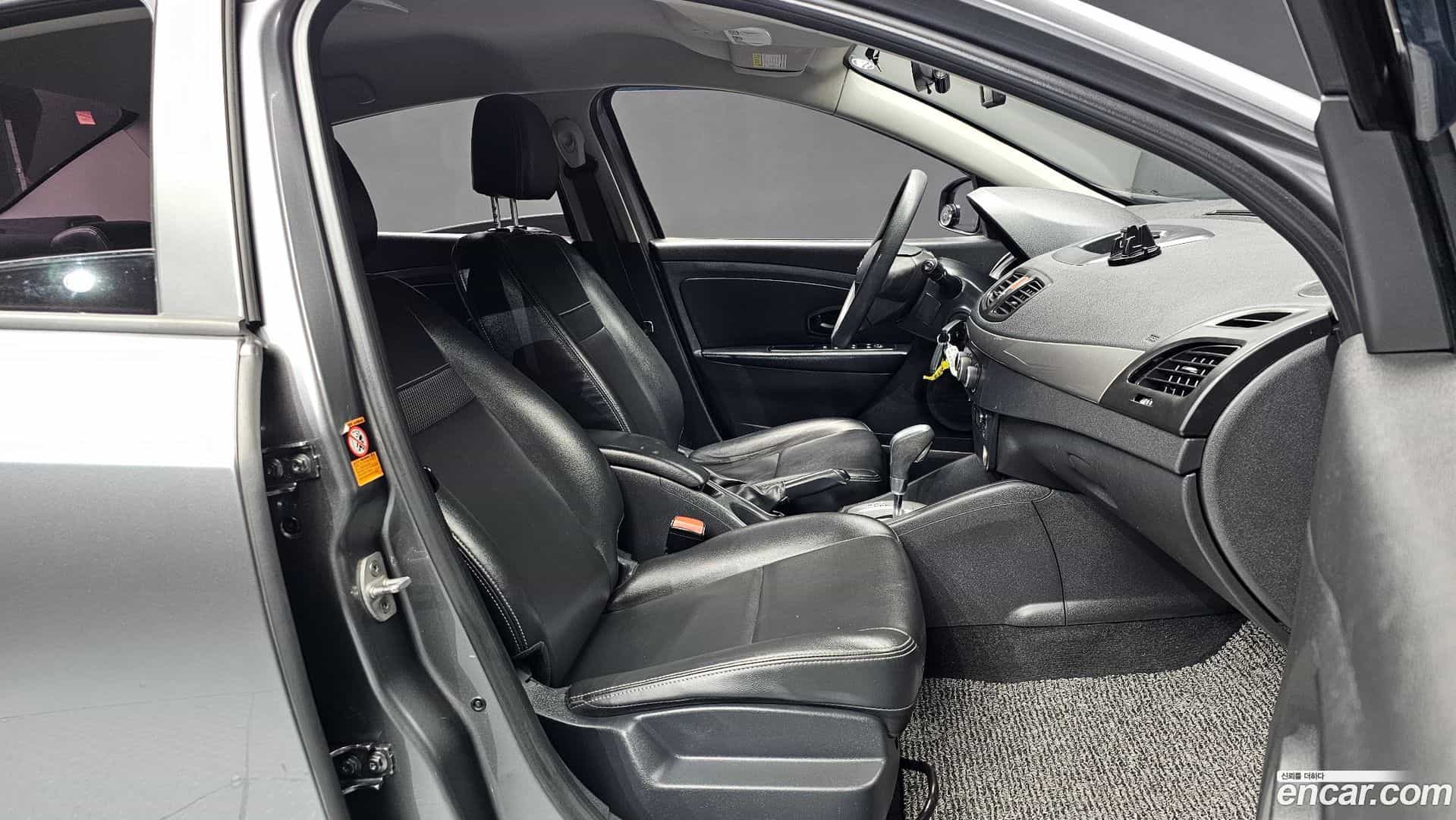 SM3 Renault-KoreaSamsung 2016.0-INNER-010