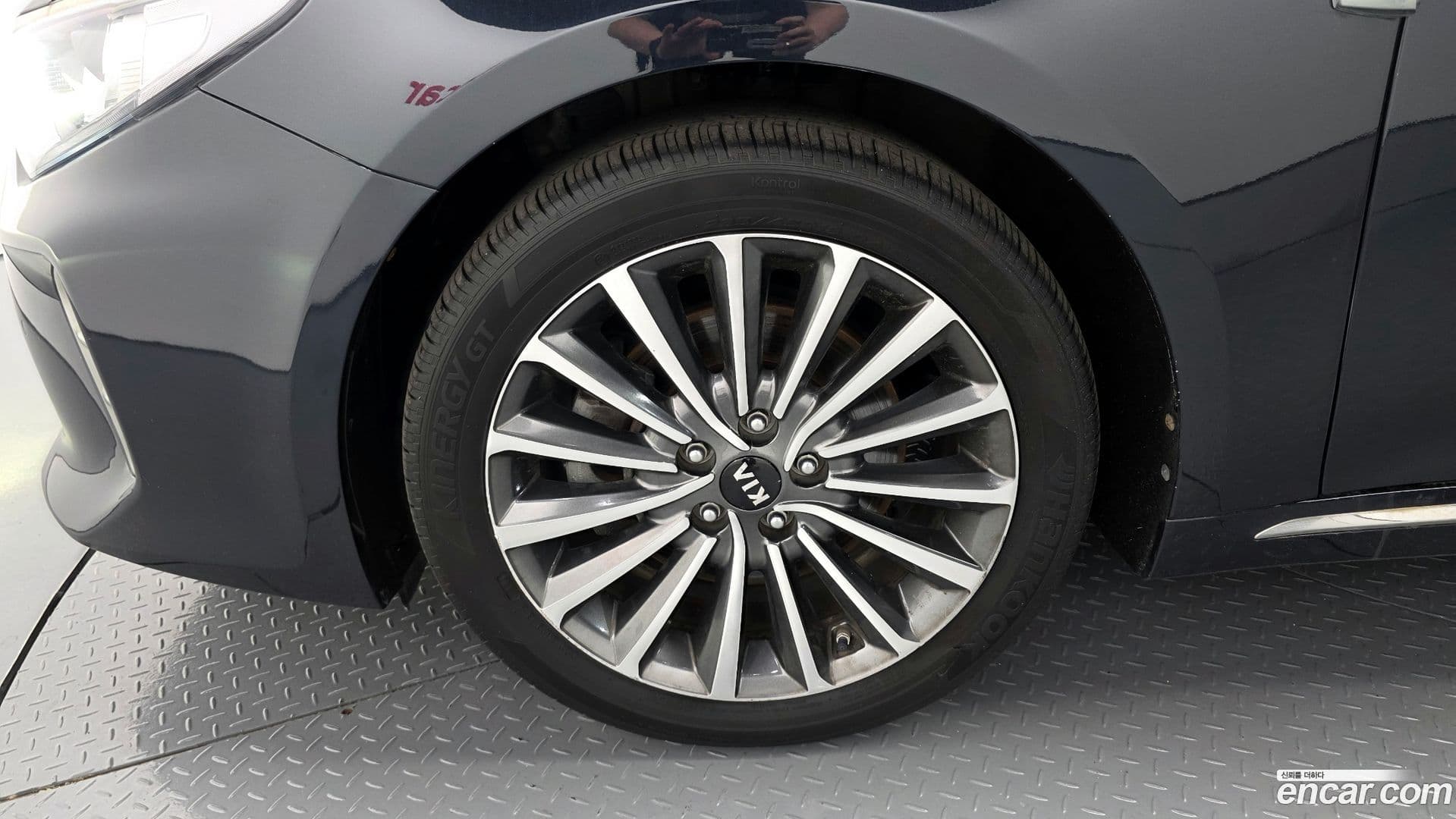 Main__Slider__Photo:K5 Kia 2017.3-4