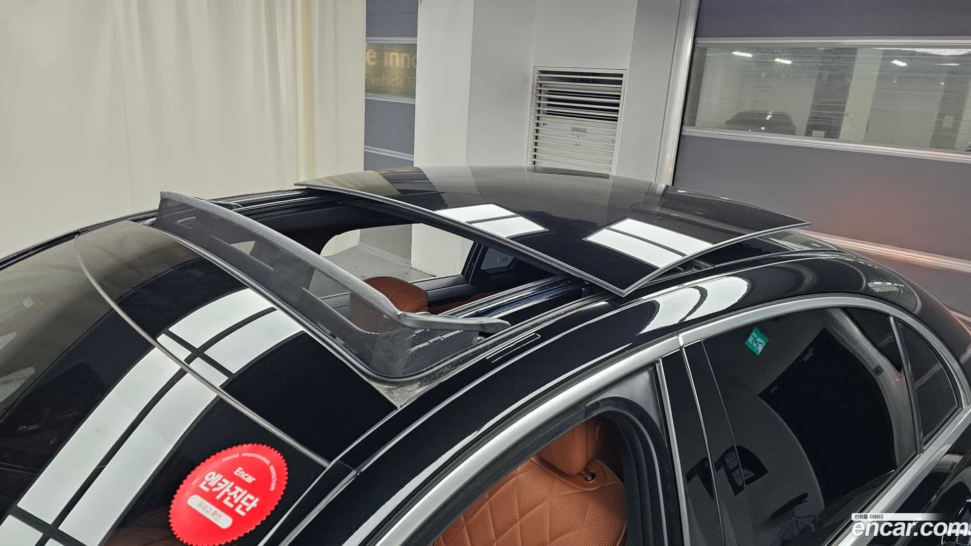 S-Class Mercedes-Benz 2023.6-OPTION-023