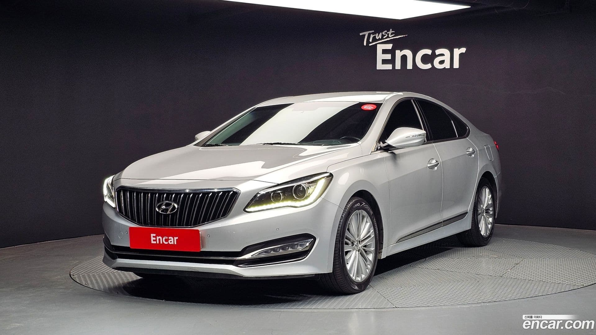 Main__Slider__Photo:Aslan Hyundai 2016.10-0