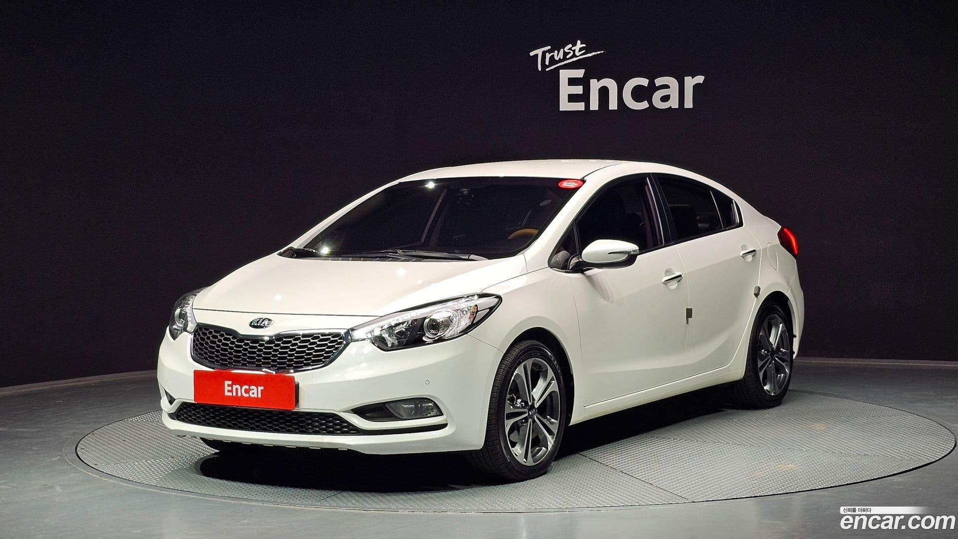 Main__Slider__Photo:K3 Kia 2014.7-0
