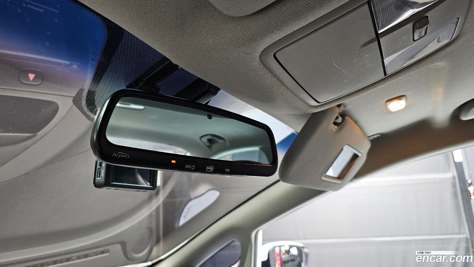 Main__Slider__Photo:K3 Kia 2014.7-17