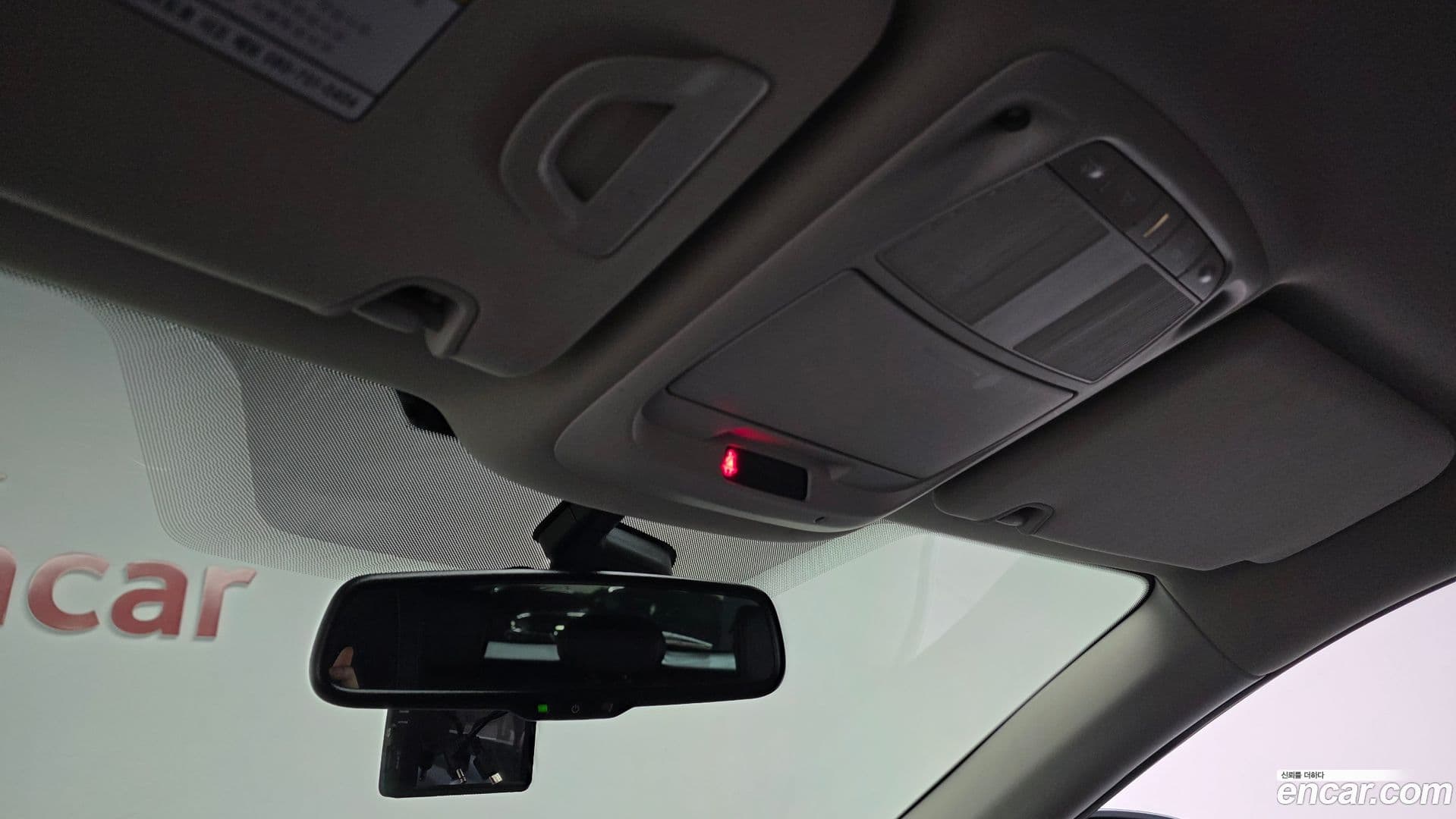 Main__Slider__Photo:QM6 Renault-KoreaSamsung 2020.0-16